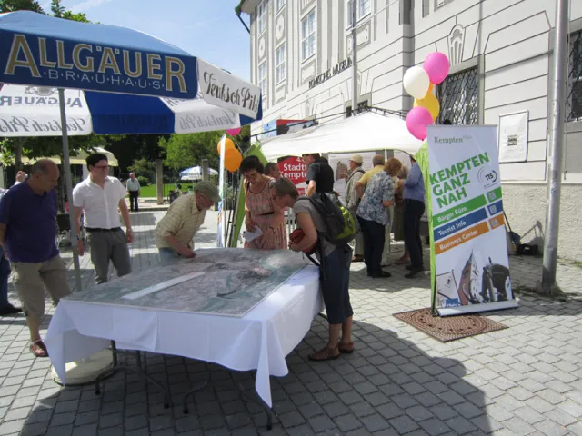 Kempten: Bürgerbeteiligung am Marktstand
