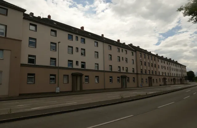 Westerburgstrasse und Hafentorgebäude
